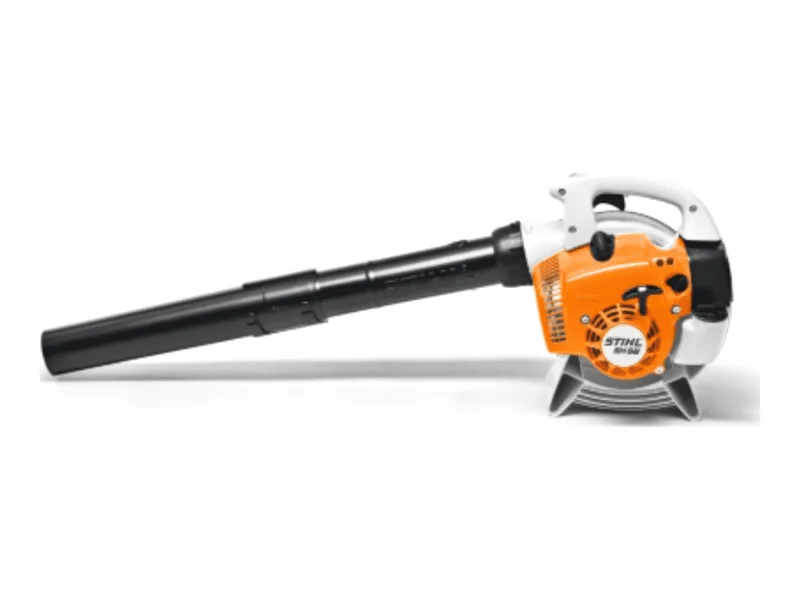 Aspirador e soprador de folhas a combustão Stihl SH 56 à venda na Vila Agrícola em Itatiba